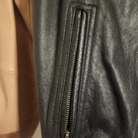 Harley-Davidson Black and Tan Leather Jacket Women/ Men Small